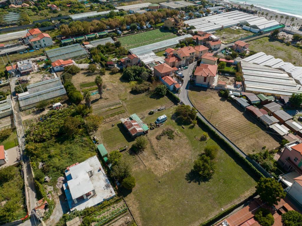 Terreno a Ventimiglia in Via Marco Celio Rufo - Foto 4