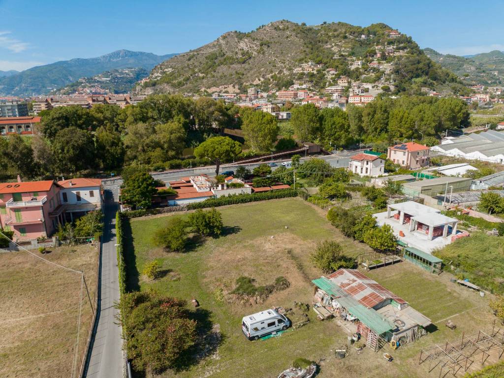 Terreno a Ventimiglia in Via Marco Celio Rufo - Foto 5