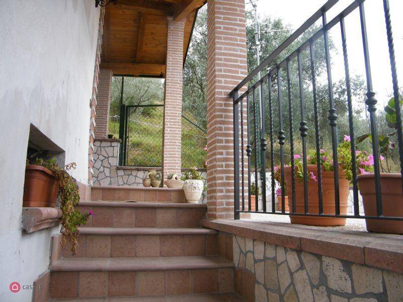 Casa indipendente a Alatri in S.S. 155 - Foto 3