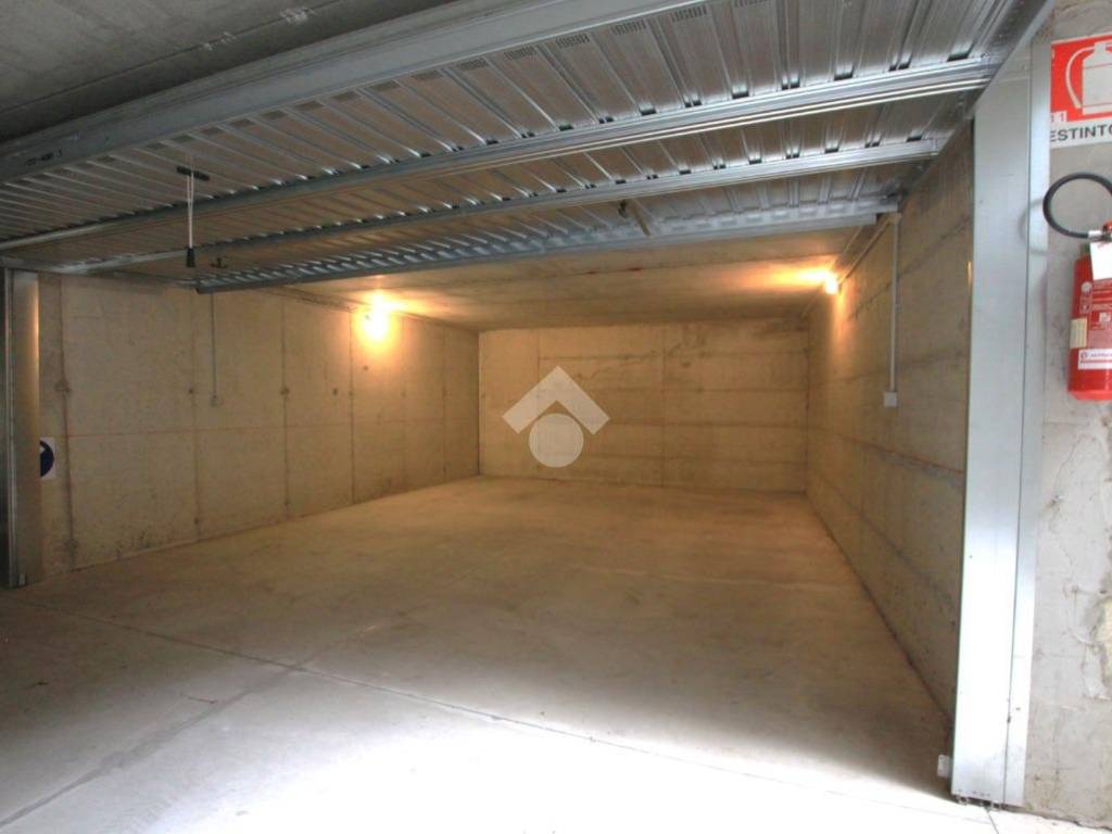 Box / garage a La valletta brianza in Via Ponte, 30 - Foto 2