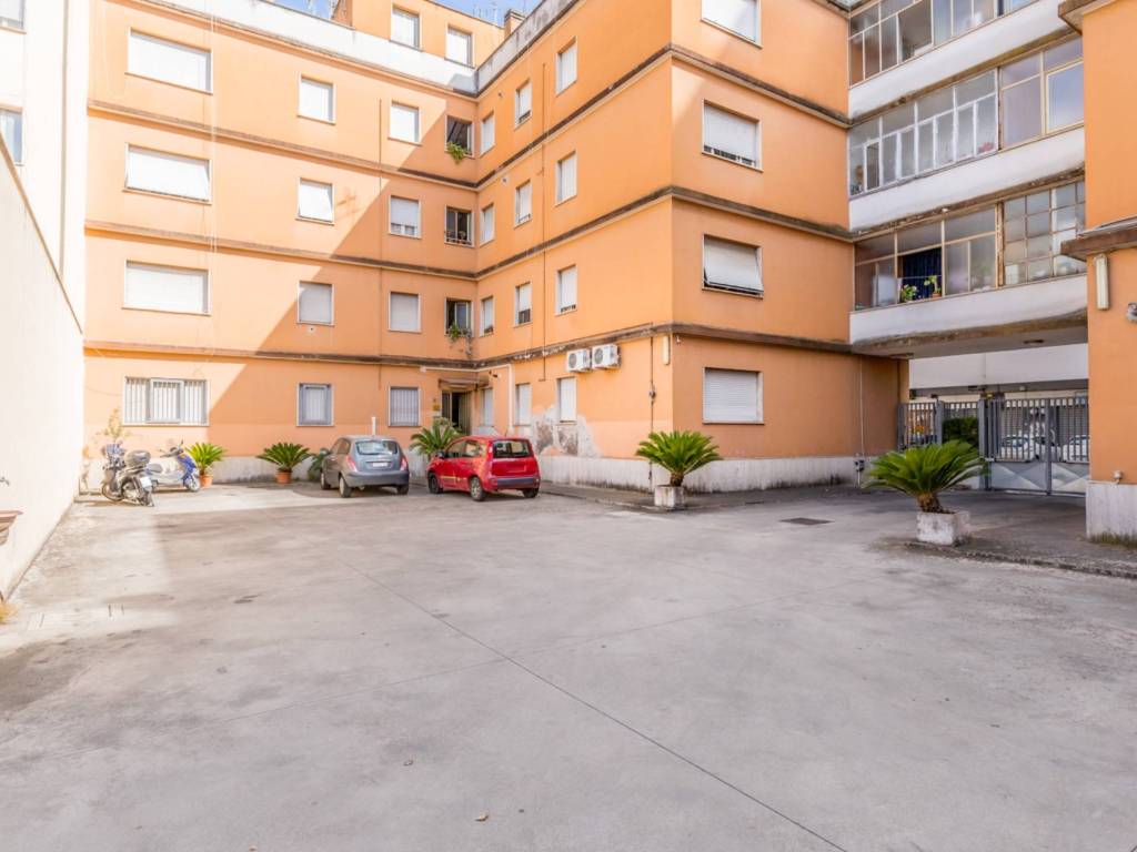 Appartamento a Latina in Via Adua - Foto 2