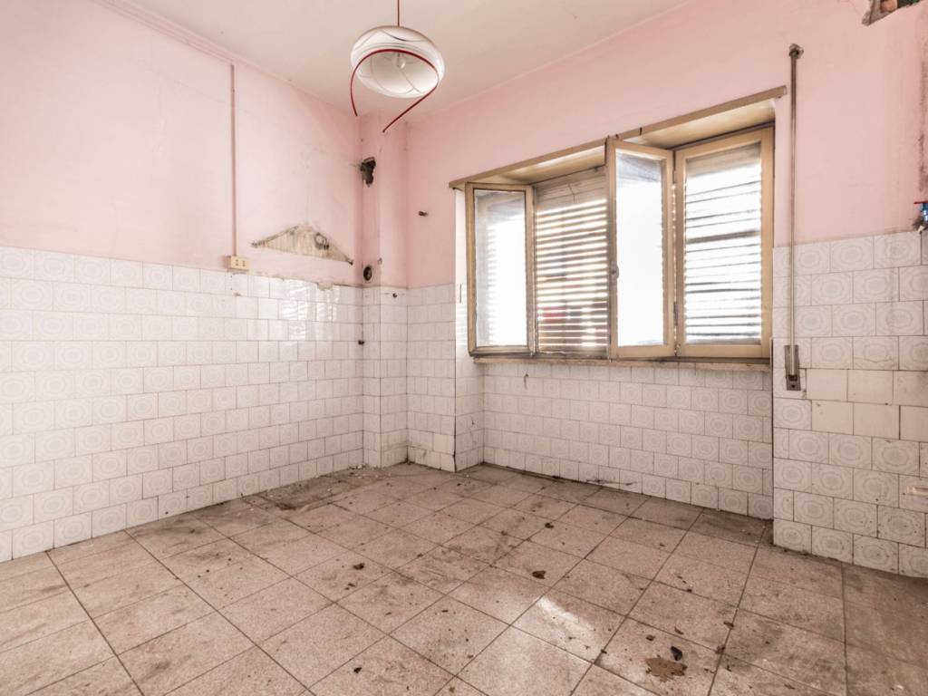 Appartamento a Latina in Via Adua - Foto 4
