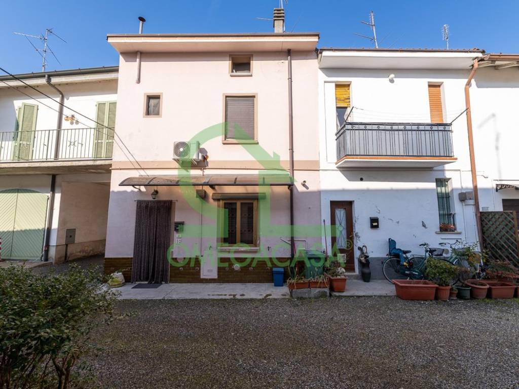 Casa indipendente a Casalpusterlengo in Via Don C. Oldani - Foto 2