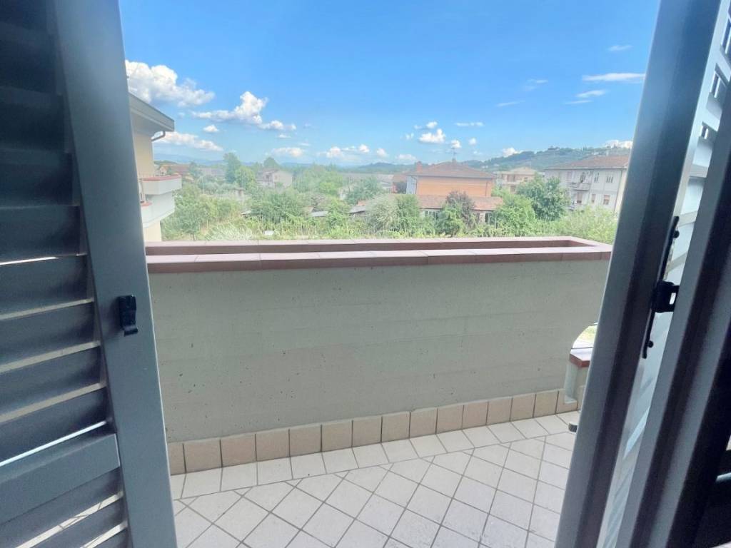 Appartamento a Quarrata in Via Firenze - Foto 4