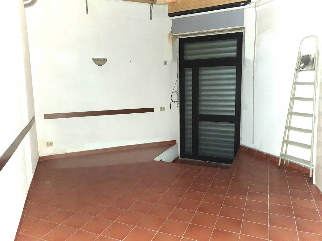 Appartamento a Trieste in Via Pasquale Revoltella, 7 - Foto 2