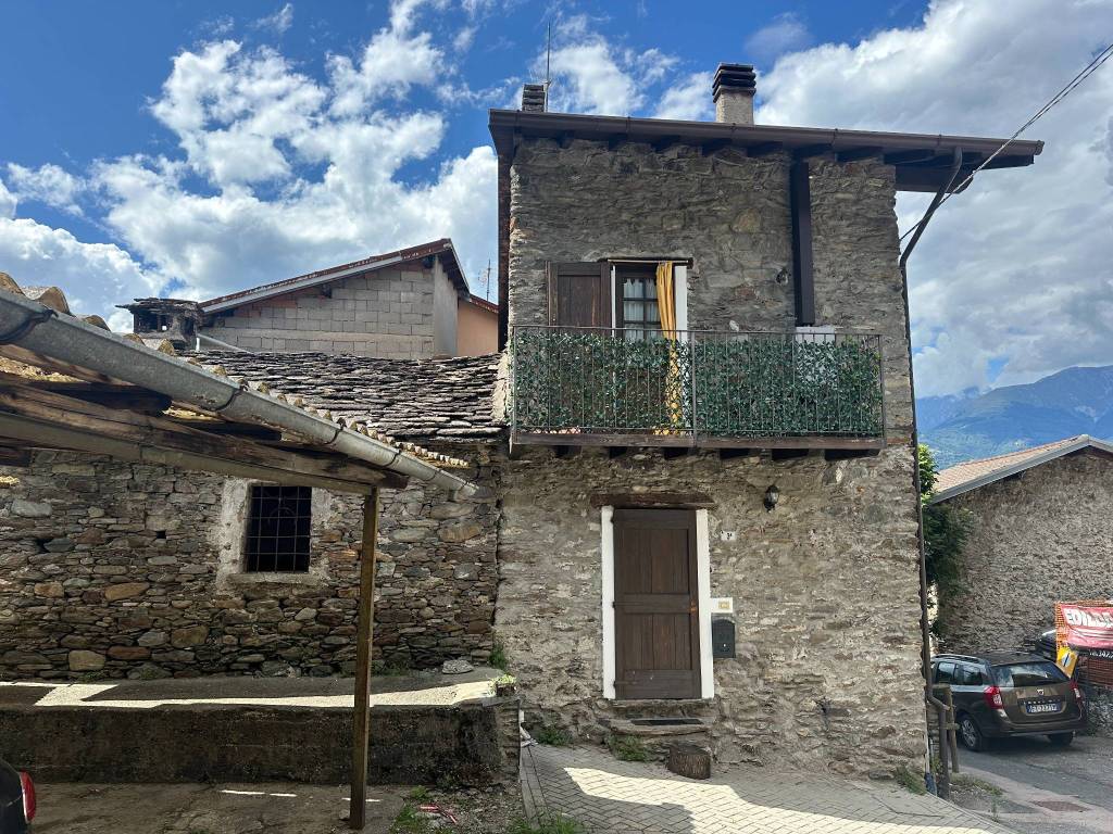 Casa indipendente a Colico in Via Fontana, 3 - Foto 3