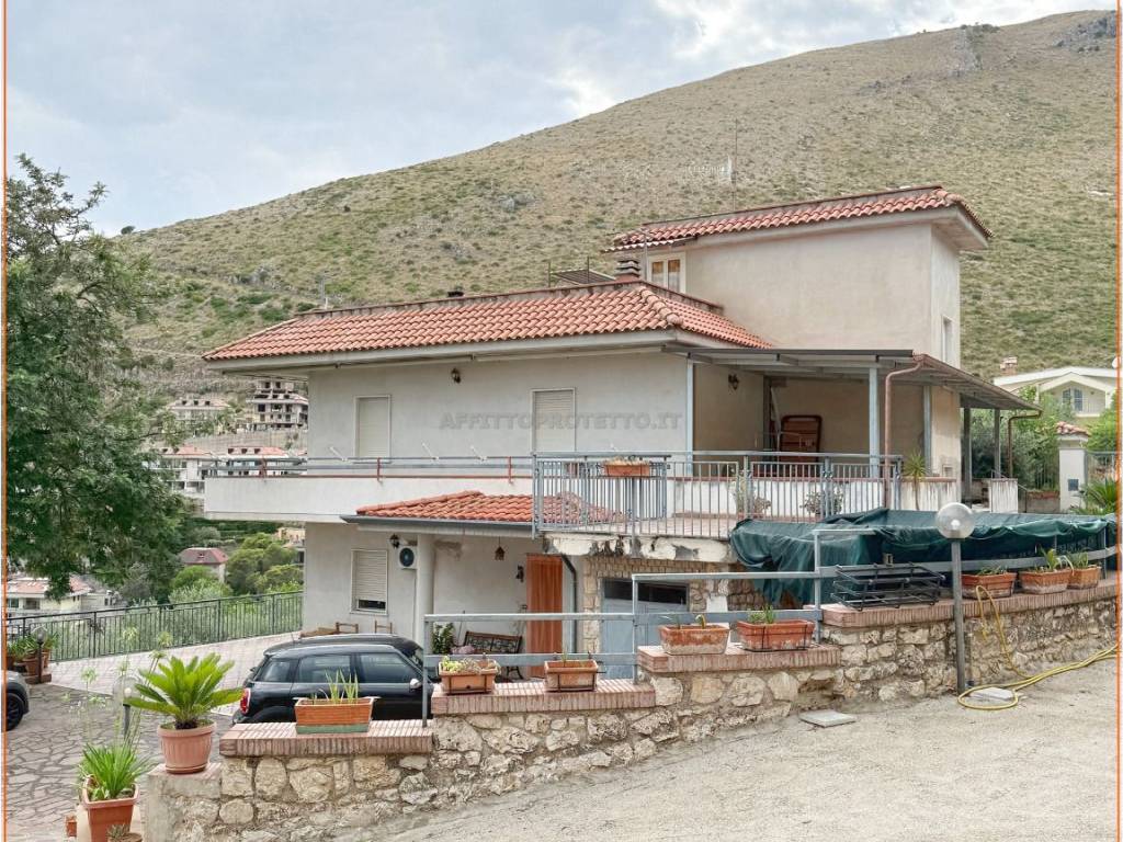 Villa a Formia in Via Santa Maria la Noce - Foto 3