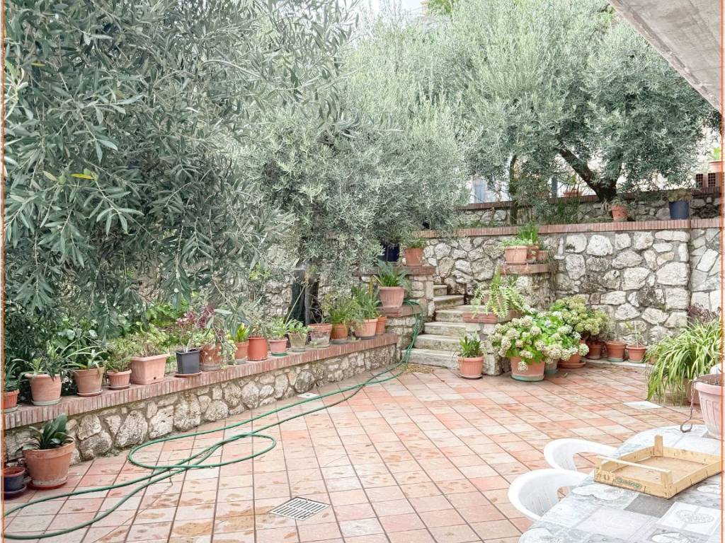 Villa a Formia in Via Santa Maria la Noce - Foto 4