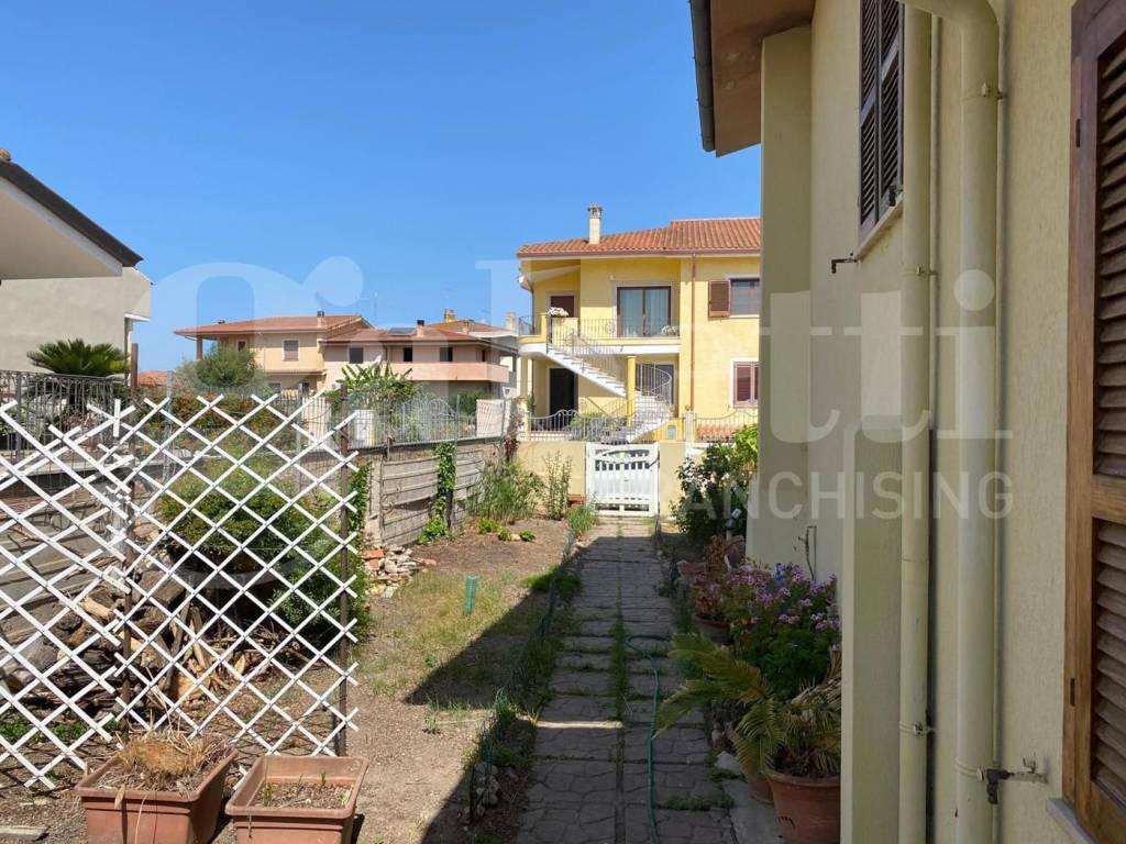 Villa a Santa giusta in VIA PAGANINI, 5 - Foto 3