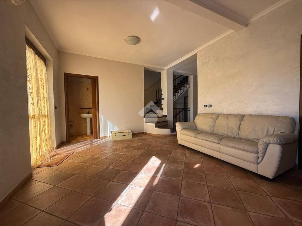 Appartamento a Reggio calabria in Via Reggio Campi - Foto 3