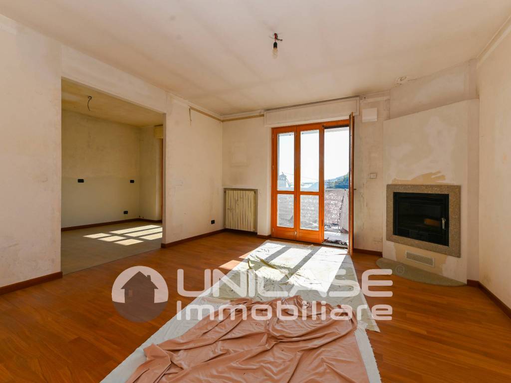 Appartamento a Barge in Viale Giuseppe Mazzini, 78 - Foto 3