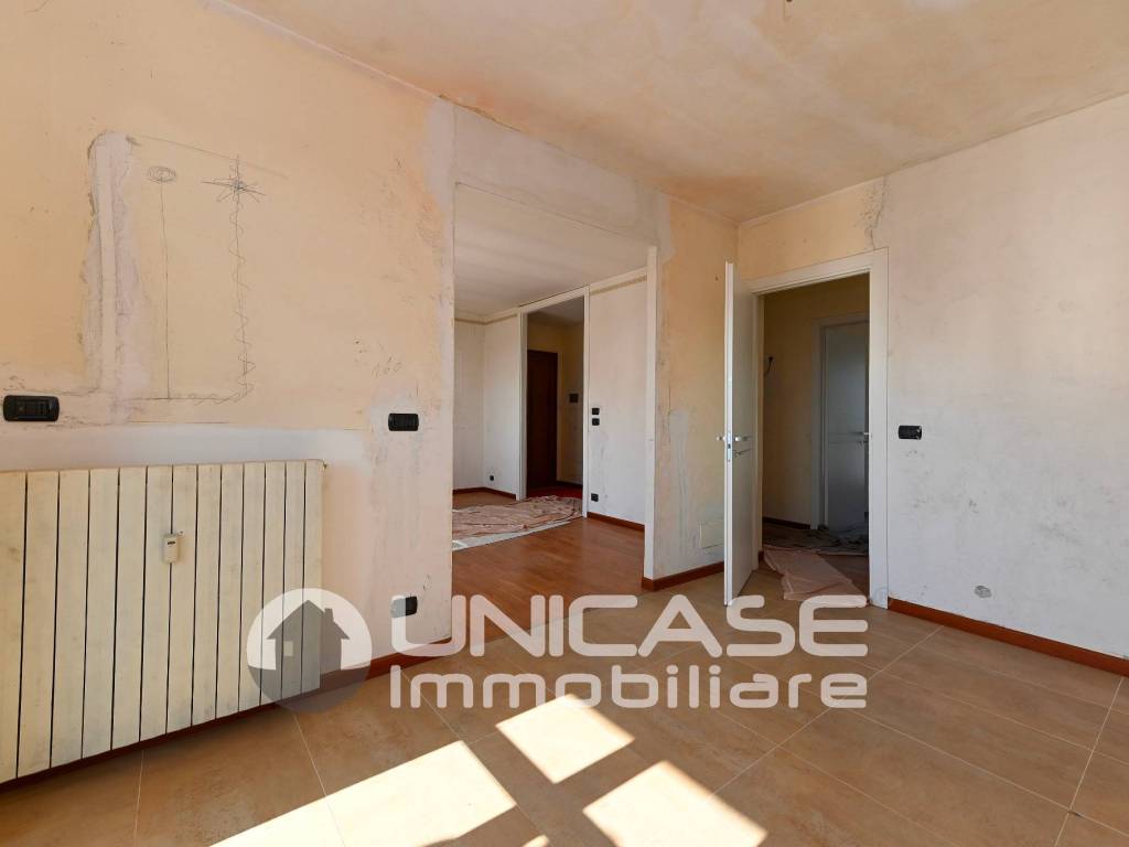 Appartamento a Barge in Viale Giuseppe Mazzini, 78 - Foto 4