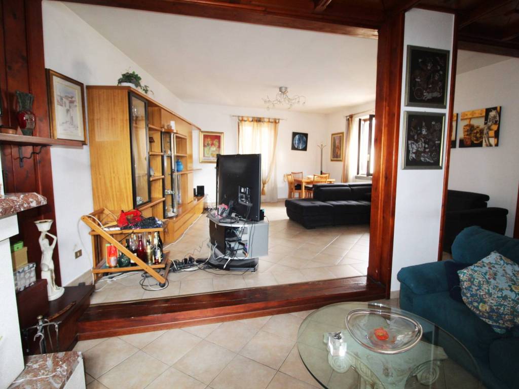 Appartamento a Marnate in Via Roma, 11 - Foto 5