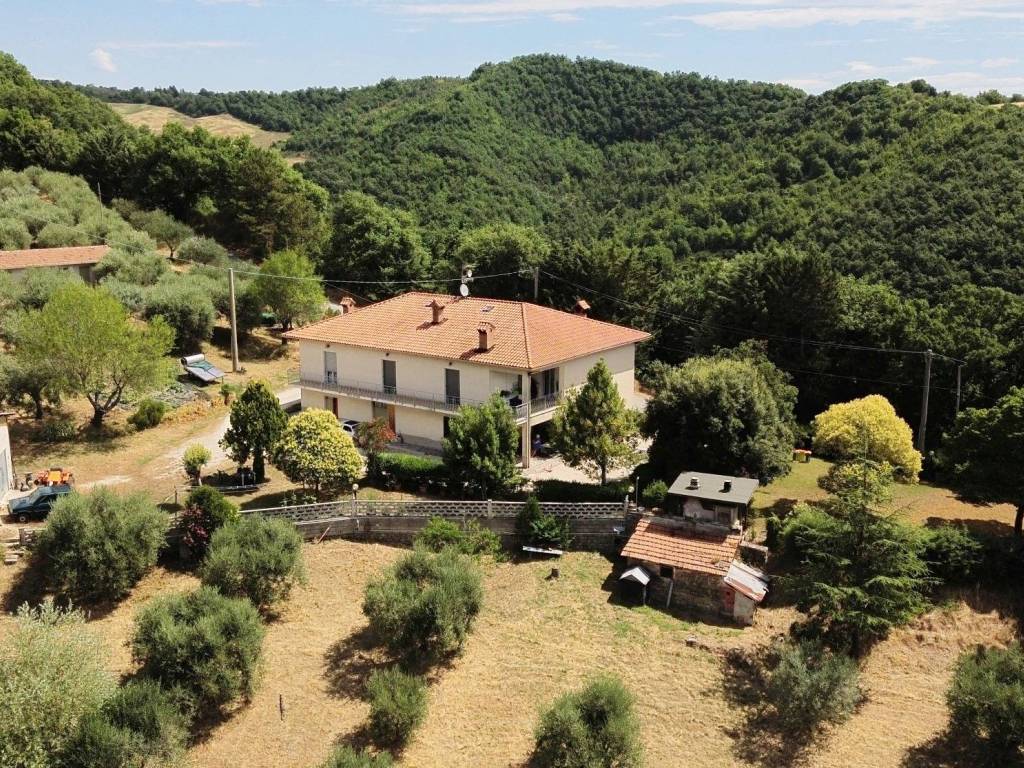 Rustico / casale a Gubbio in Località Vallingegno - Foto 3
