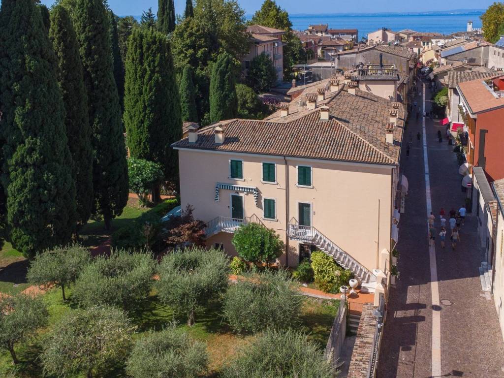 Appartamento a Bardolino in Borgo Giuseppe Garibaldi, 62 - Foto 5