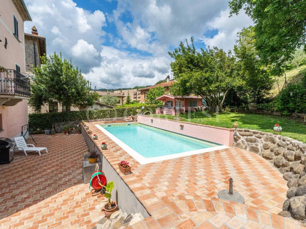 Casa indipendente a Umbertide in Via caduti di penetola - Foto 2