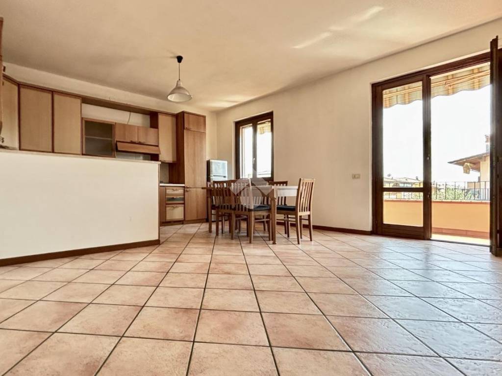 Appartamento a Castegnato in Via Franceschine, 5 - Foto 3