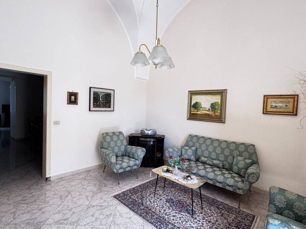 Casa indipendente a Presicce-acquarica in Via Concetto Marchesi, 14 - Foto 2