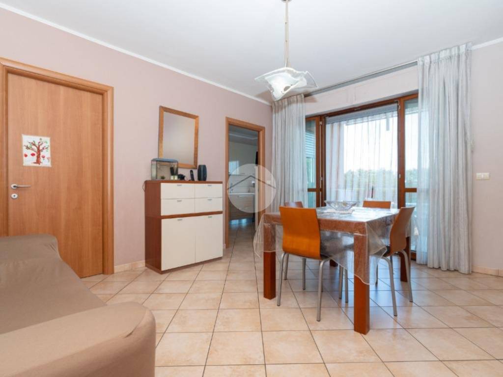 Appartamento a Caselle torinese in Via Cristoforo Colombo, 27 - Foto 4