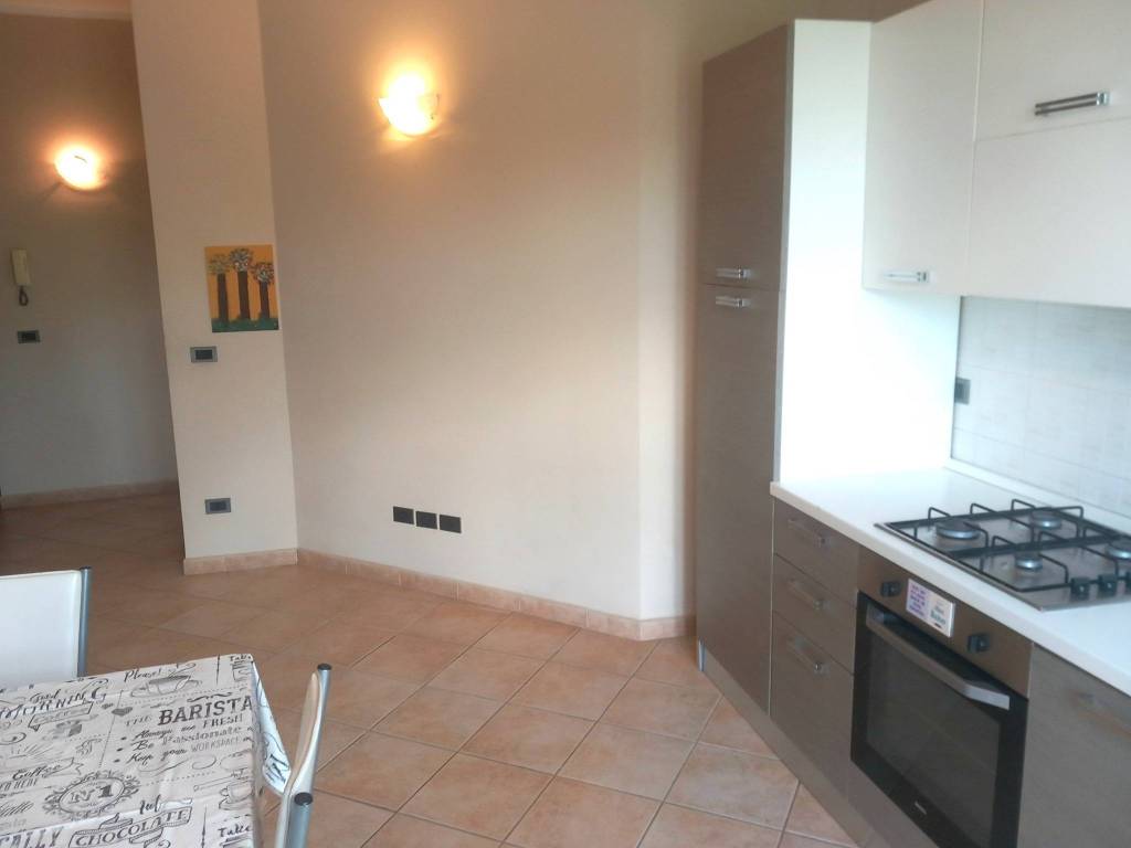 Appartamento a Asti in Via Leopoldo Fregoli, 32 - Foto 4
