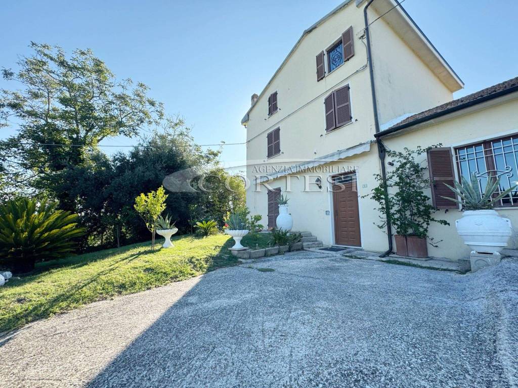 Villa a Mondavio in Via Cappuccini, 6 - Foto 2