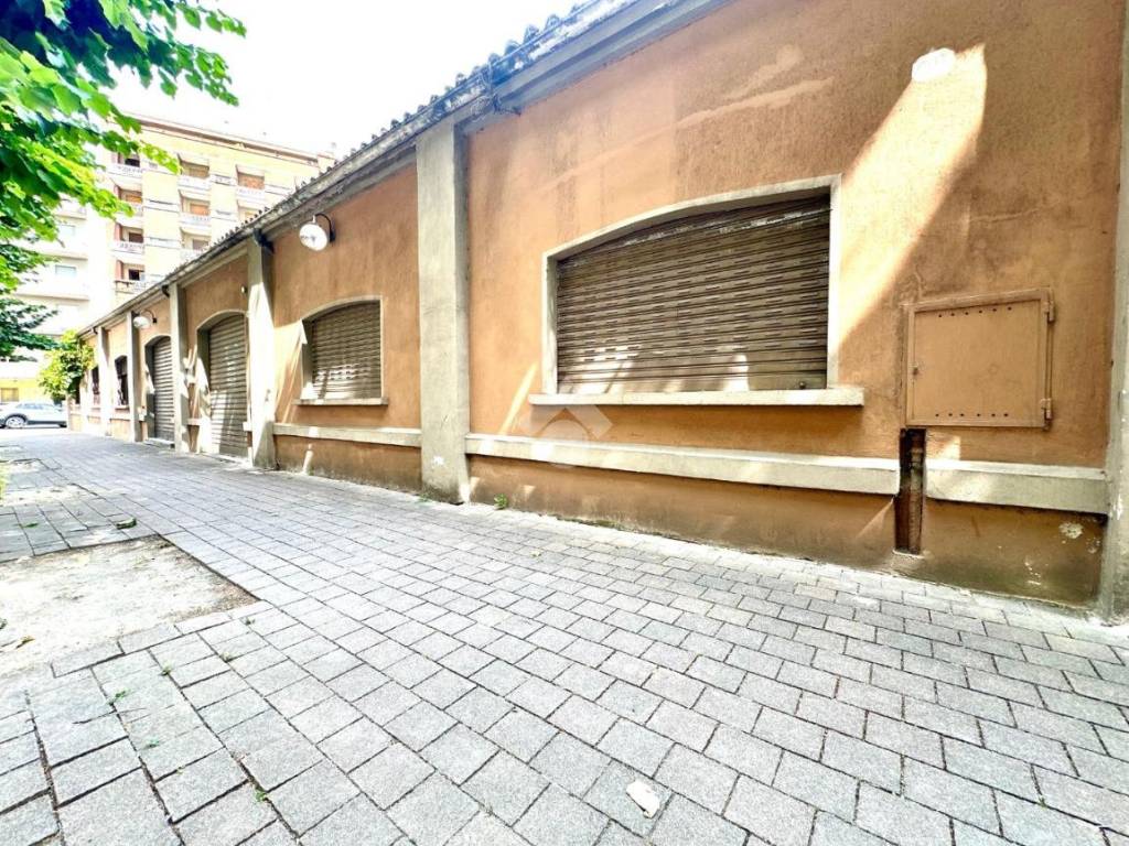 Immobile a Tortona in Corso Leoniero - Foto 4