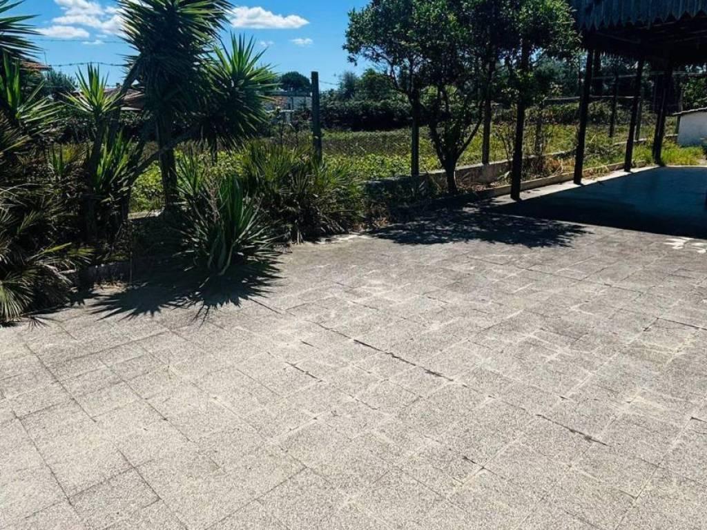 Villa a Aprilia in via etna, 33 - Foto 3