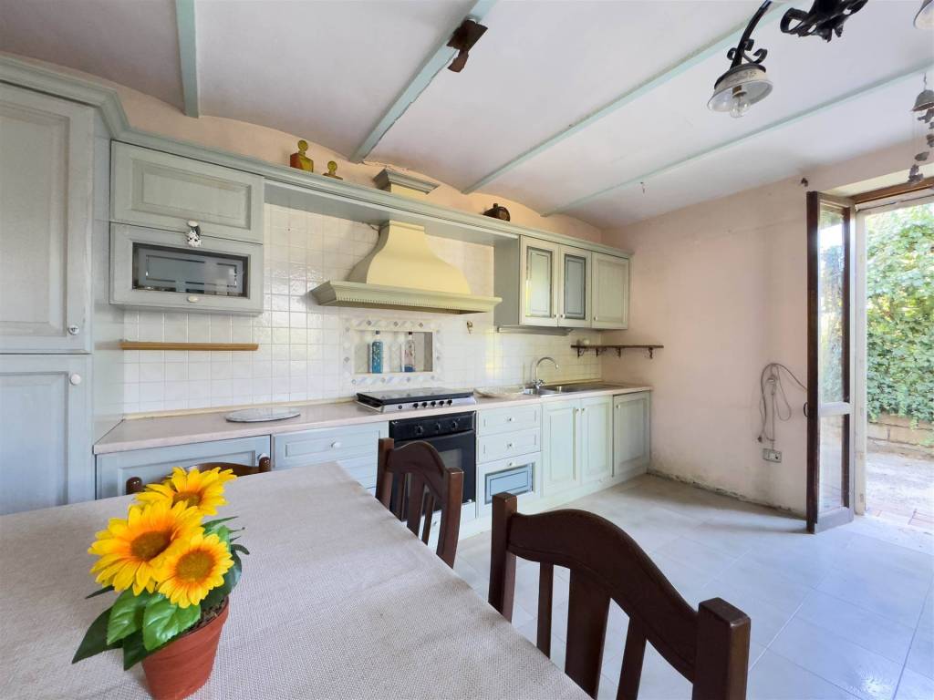 Casa indipendente a Trevi in Via San Luigi, 9 - Foto 4