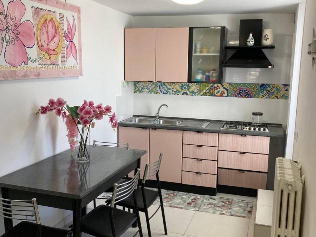 Casa indipendente a Ceglie messapica in Via Francesco Crispi - Foto 4