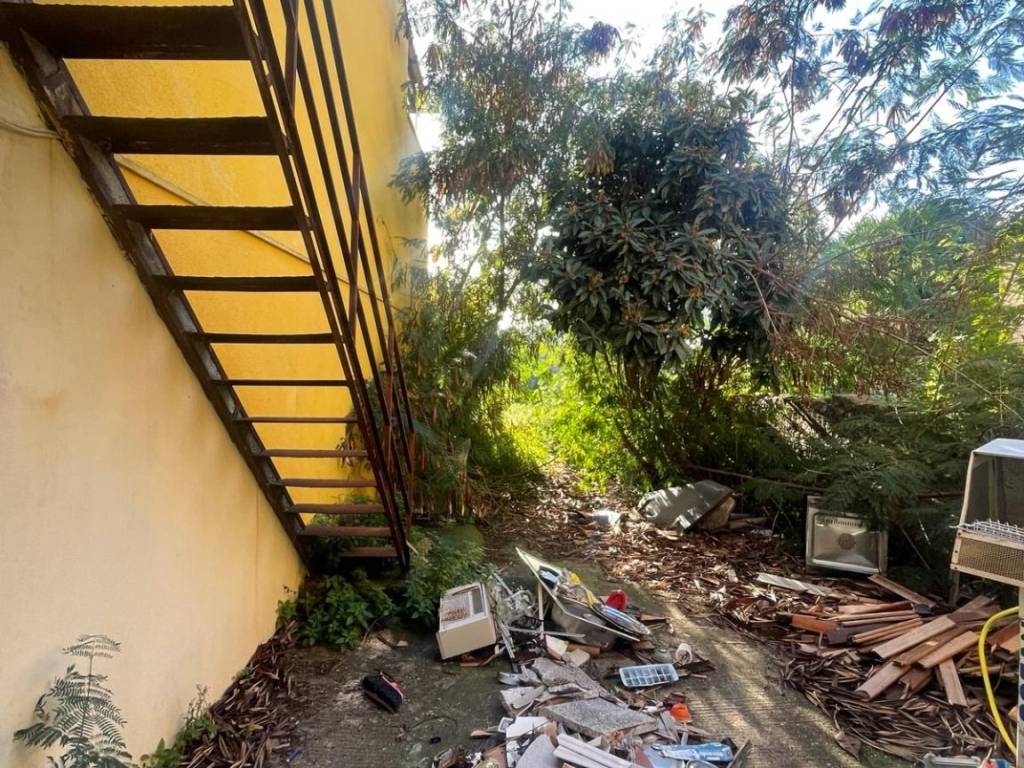 Casa indipendente a Milazzo in Via Policastrelli, 193 - Foto 3