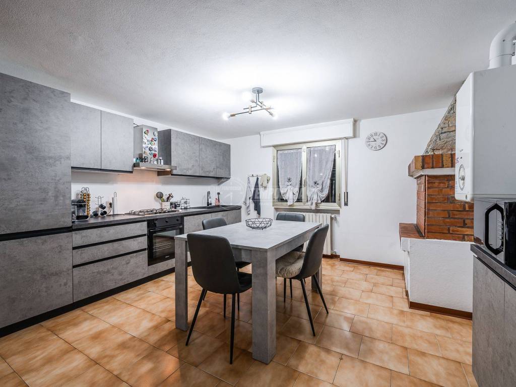 Appartamento a Faenza in Via Tombarelle 16 - Foto 2