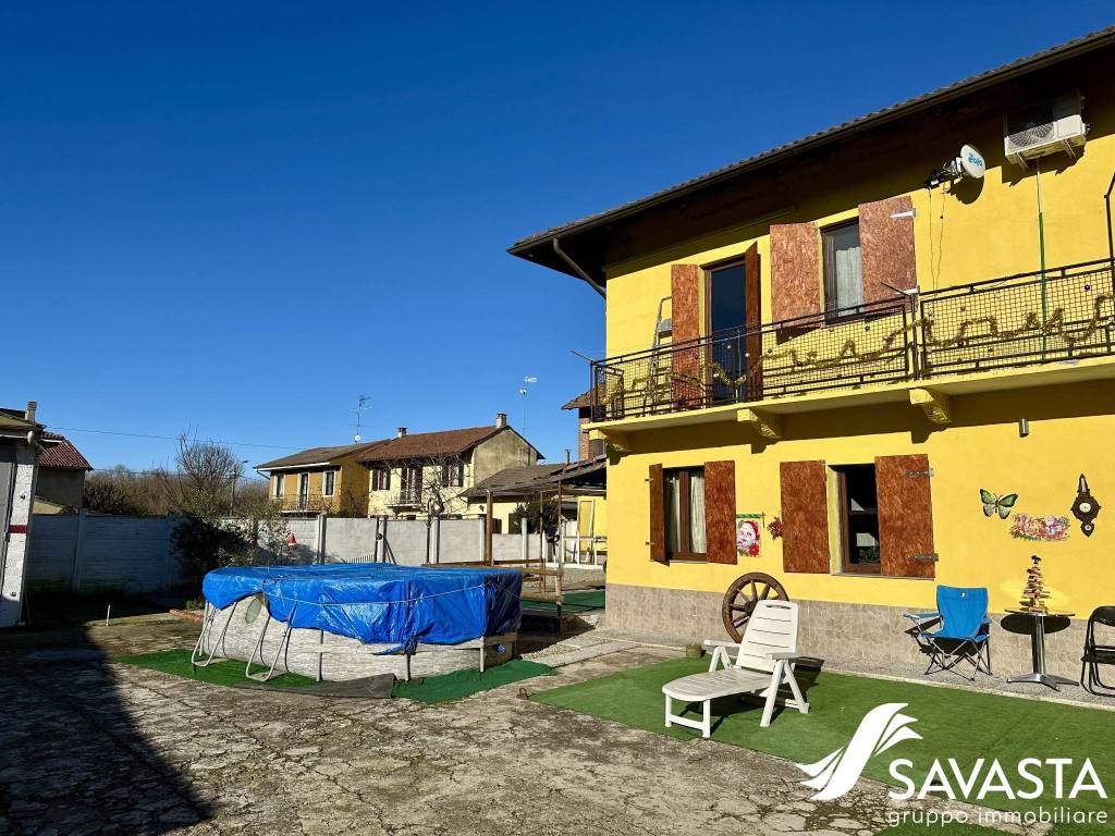 Villa a Confienza in Via San Martino, 34 - Foto 2