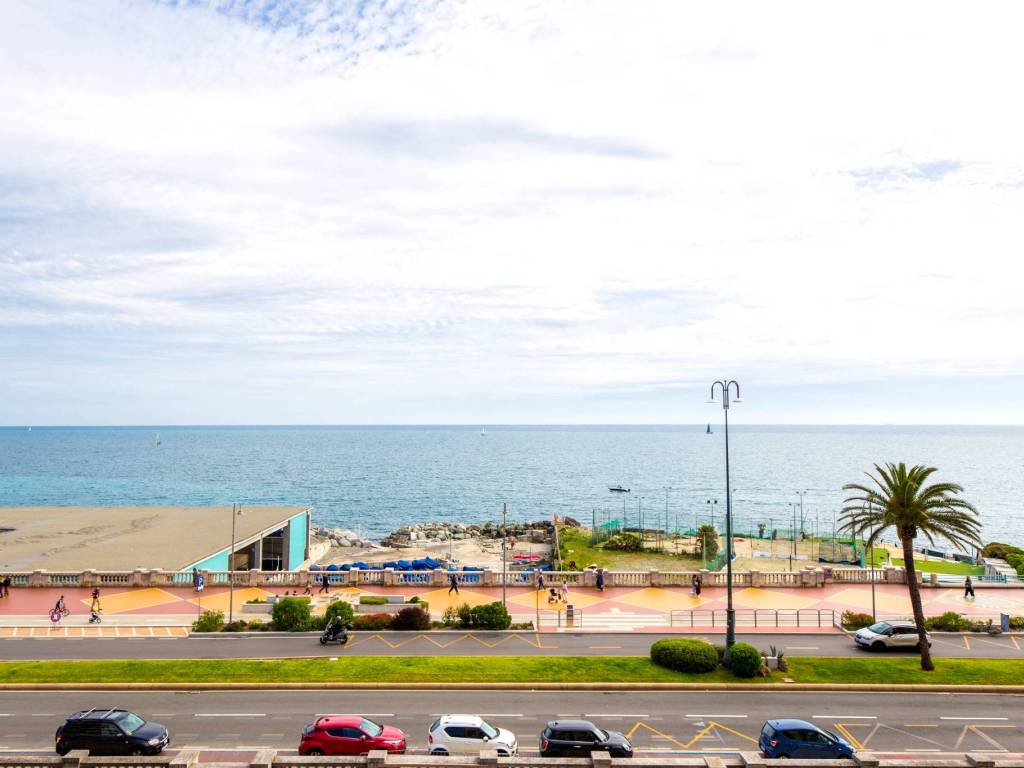 Appartamento a Genova in Corso Italia - Foto 2