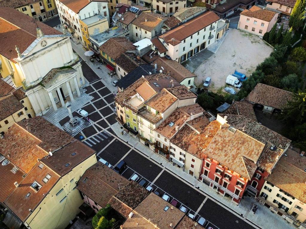 Rustico / casale a Negrar di valpolicella in Piazza Vittorio Emanuele - Foto 2