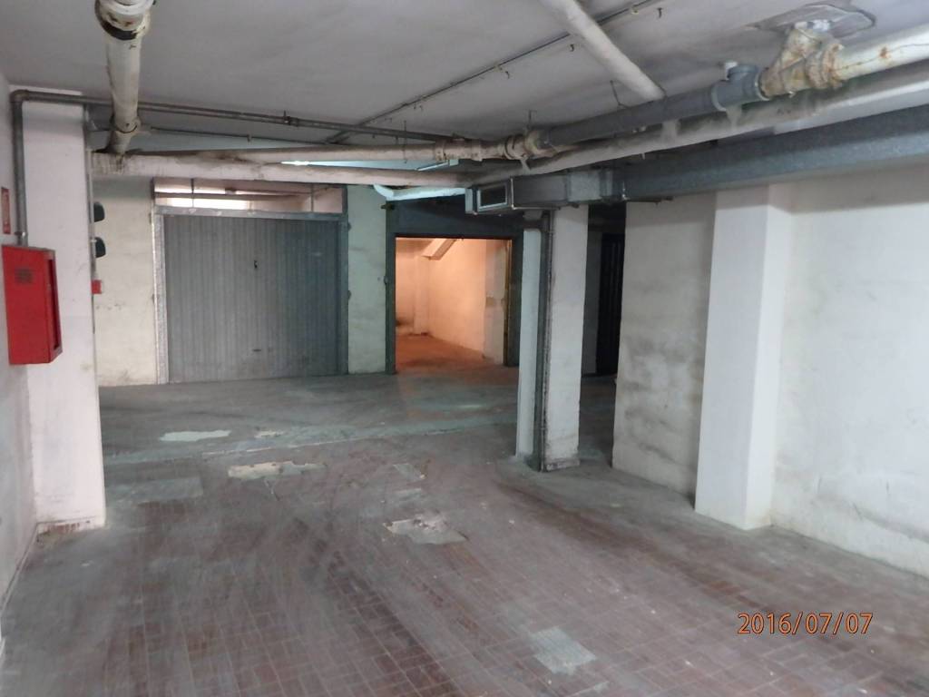 Box / garage a Brindisi in Via Anime, 8 - Foto 4