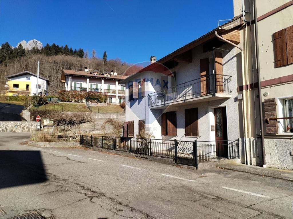 Casa indipendente a San gregorio nelle alpi in Via Dell' Agricoltura, 6 - Foto 4