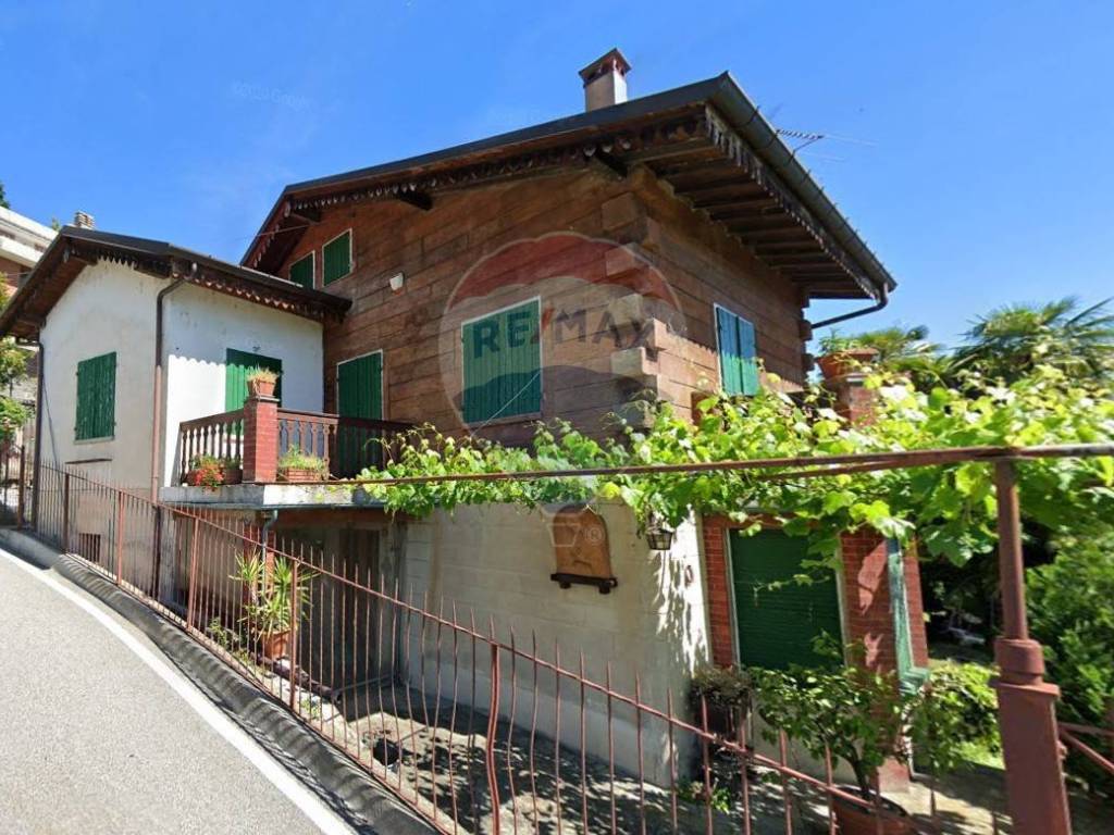 Casa indipendente a Belgirate in via per lesa, 4 - Foto 3