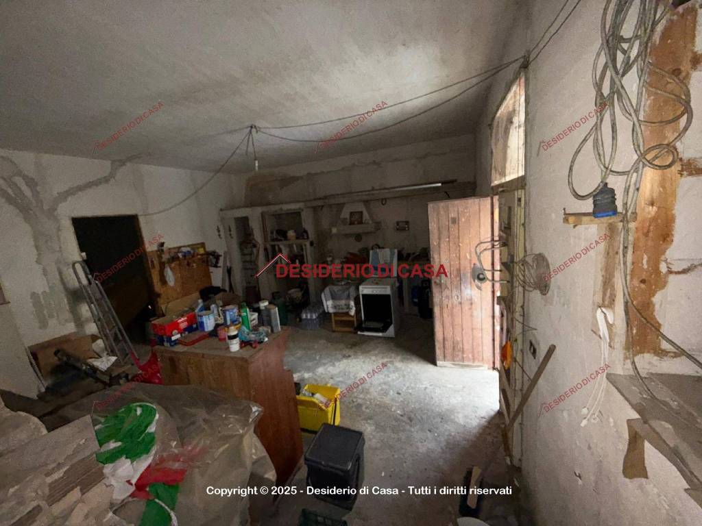 Casa indipendente a Balestrate in Via Vittorio Emanuele Orlando, 38 - Foto 2