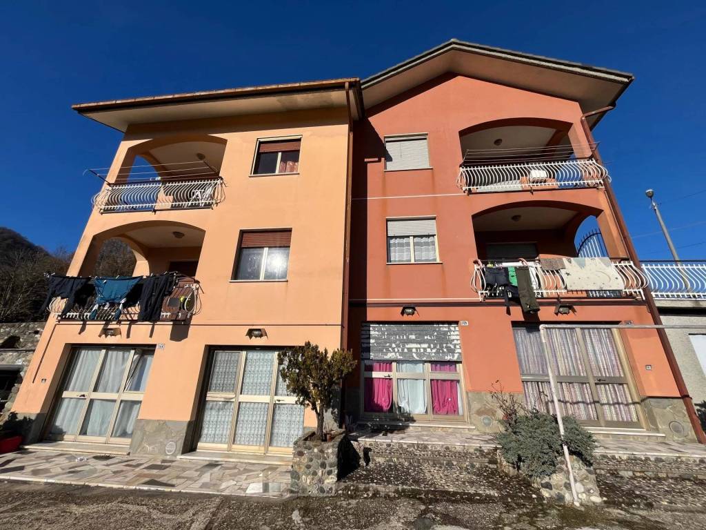 Casa indipendente a San colombano certenoli in Via Giovanni Daveggio - Foto 4