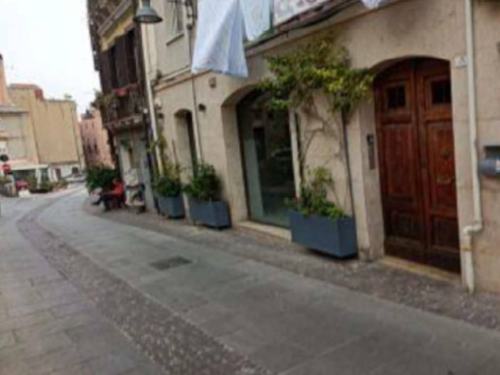 Immobile a Cagliari in Via Sulis, N. 71-73 - Foto 5