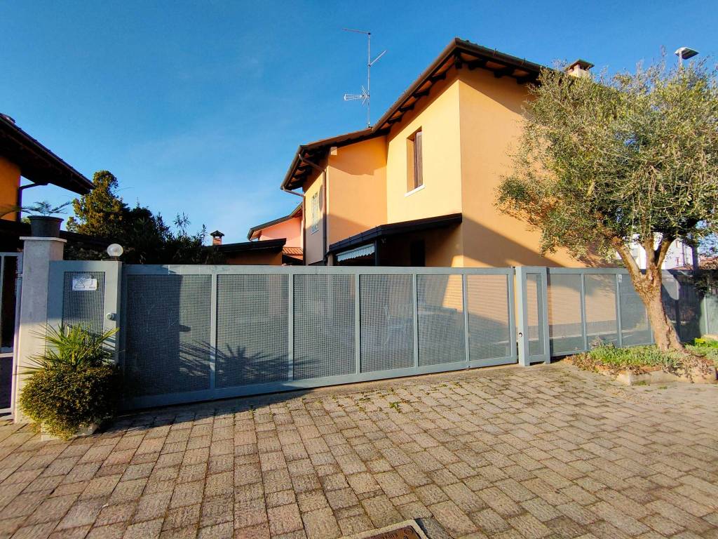 Casa indipendente a Udine in Via Vercelli - Foto 5