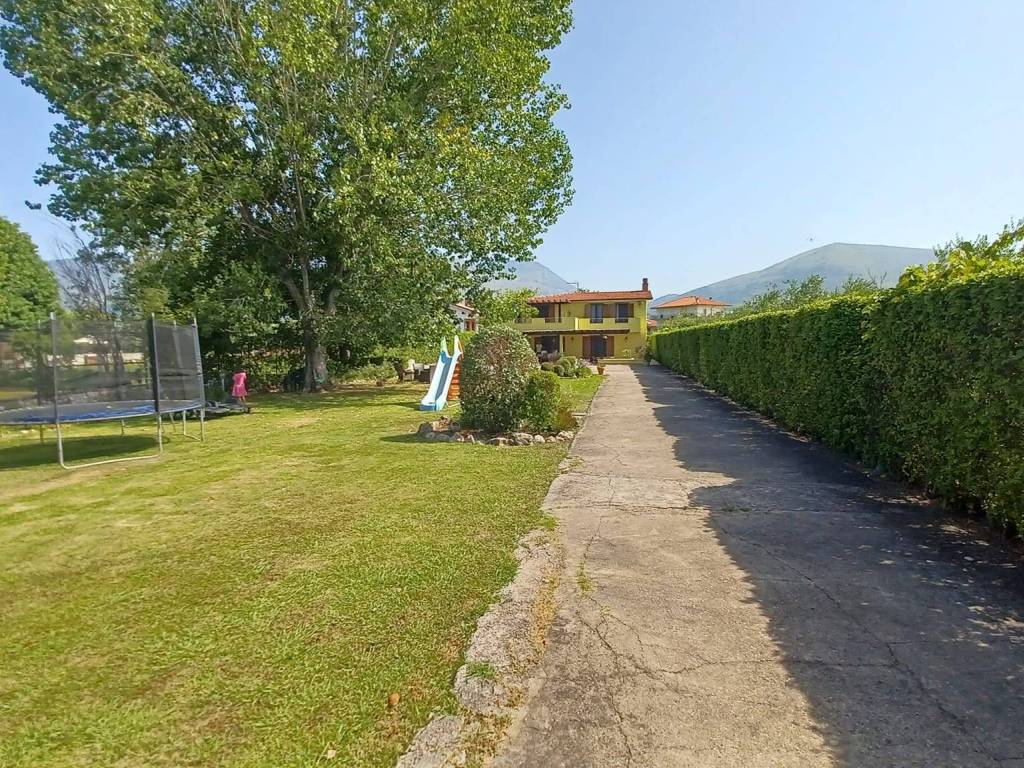 Villa a Fondi in Via Lagurio - Foto 5