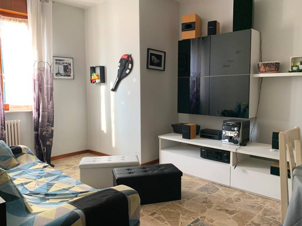 Appartamento a Cene in Via Vittorio Veneto - Foto 1
