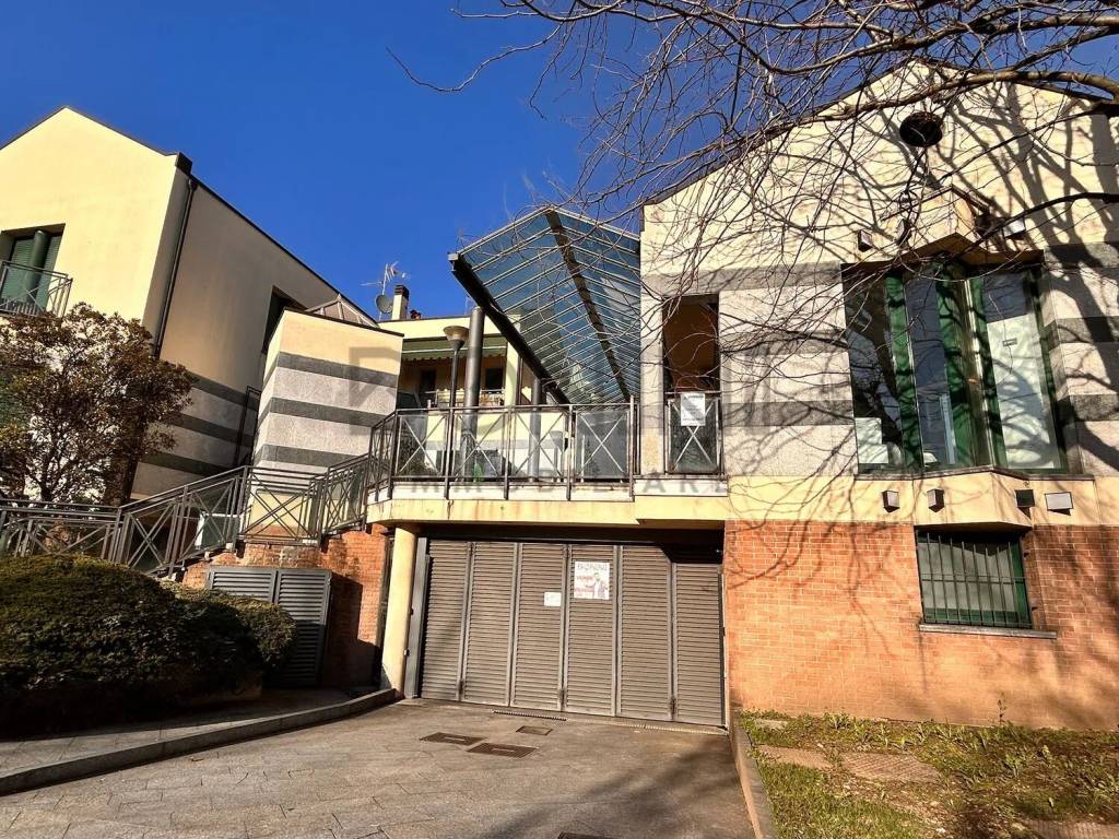 Immobile a Tradate in Via Gianluigi Zucchi S.N.C. - Foto 4