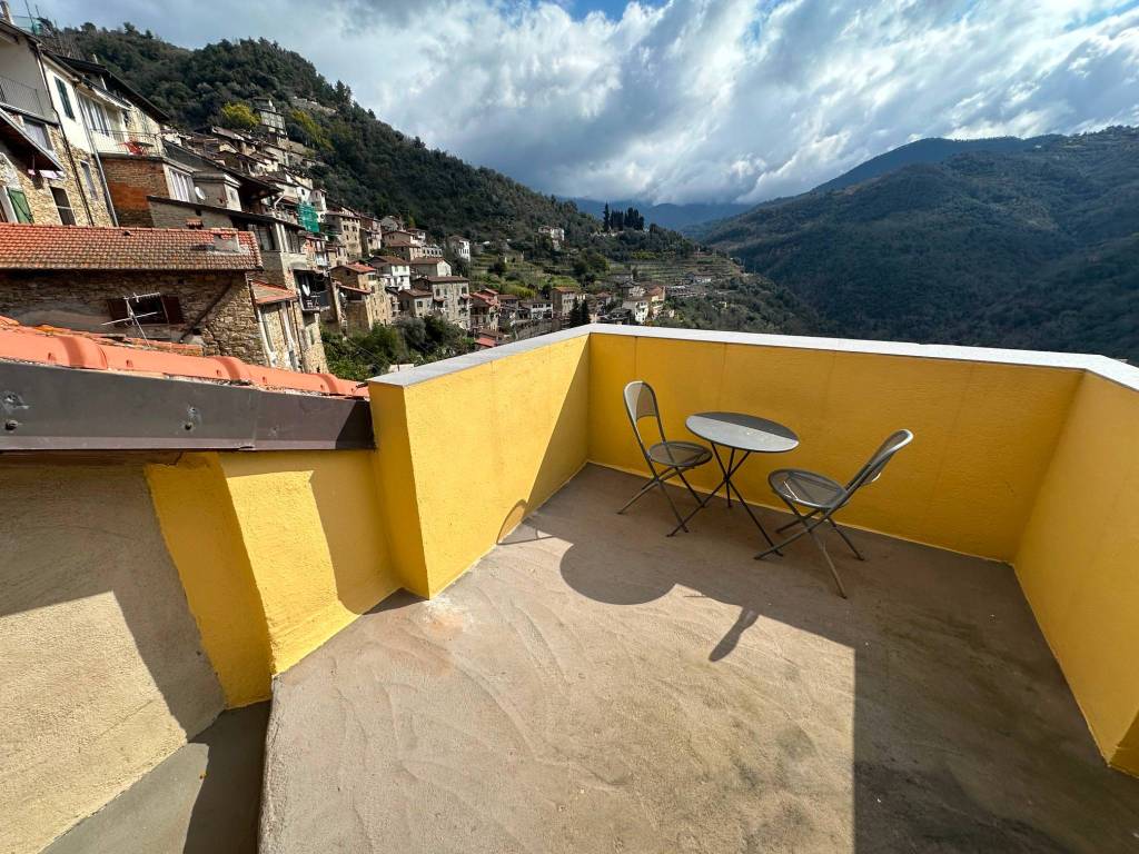 Appartamento a Apricale in Via Sant'Anna, 14 - Foto 2