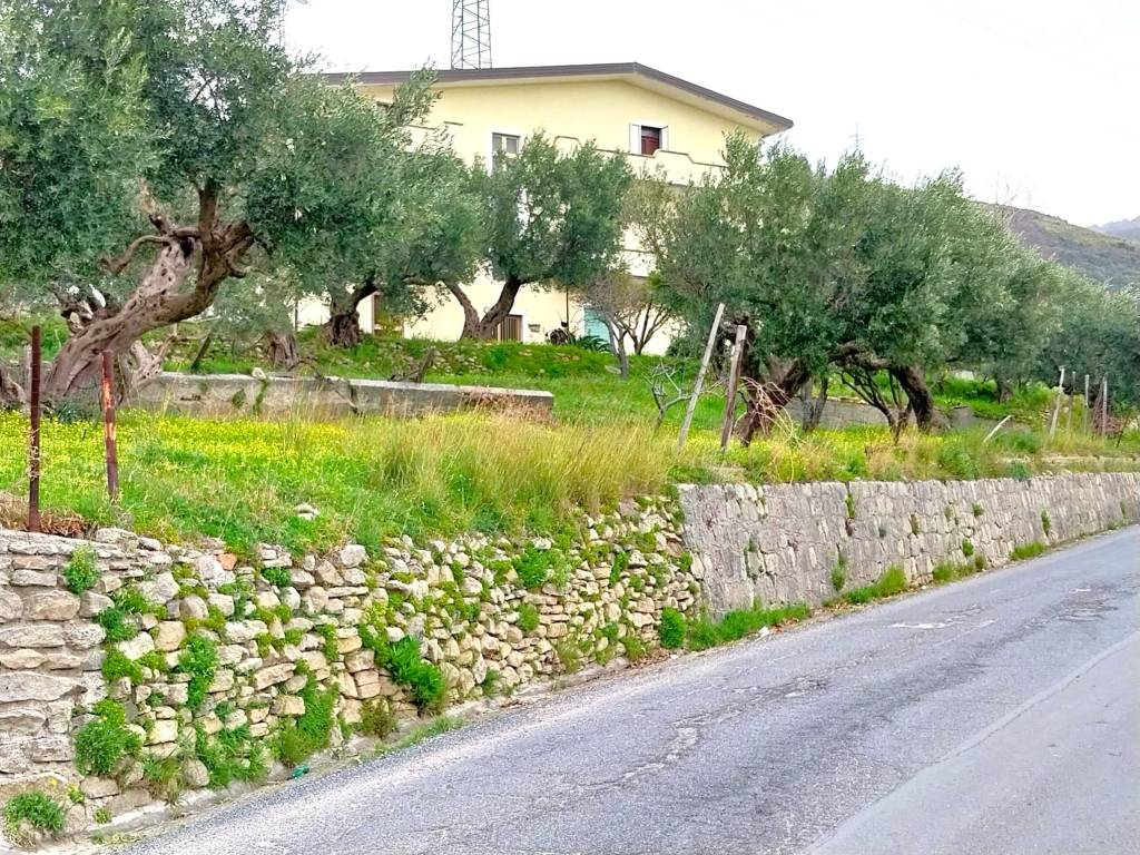 Casa indipendente a Paola in Via della Carcara - Foto 3