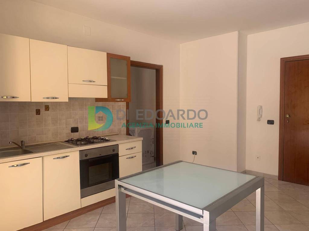 Appartamento a Martinsicuro in Via Fabio Filzi, 52 - Foto 2