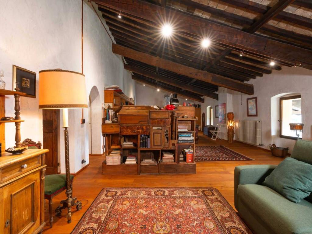 Villa a Caprino veronese in Piazza Roma, 6 - Foto 4