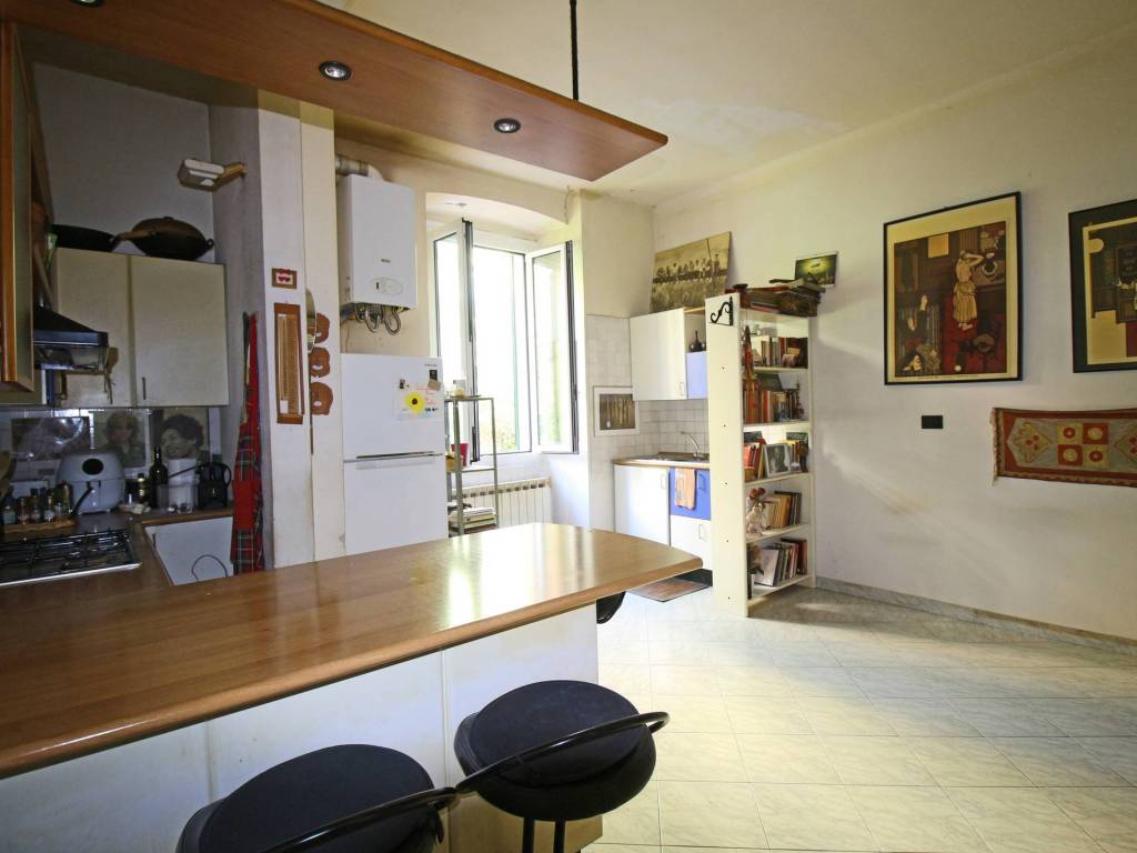 Appartamento a Genova in Via Vincenzo Maculano - Foto 4