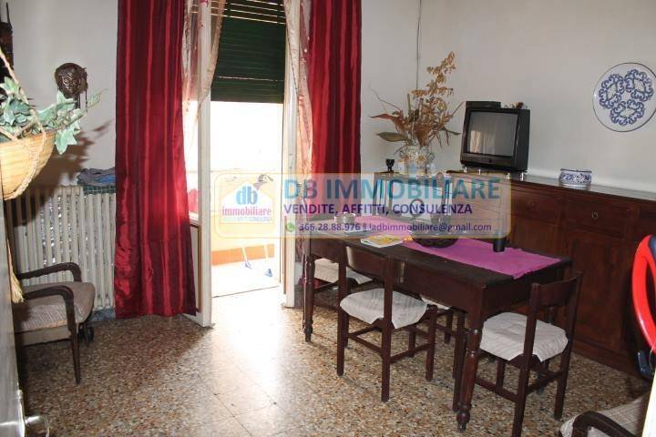Villa a Montevarchi in Via Po, 22 - Foto 2